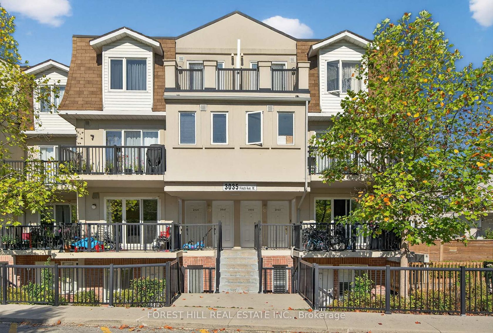 2022 - 3035 Finch Ave Avenue W, Humbermede, Toronto 