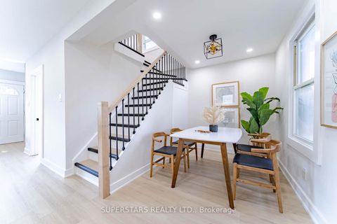 Photo 7 at 14 Pinegrove Avenue, Cliffside, Toronto