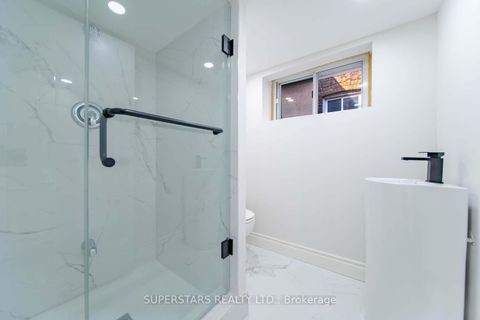 Photo 20 at 14 Pinegrove Avenue, Cliffside, Toronto