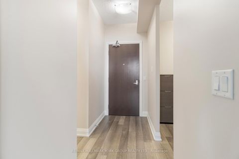 Photo 7 at 602 - 85 North Park Road, Beverley Glen, Vaughan