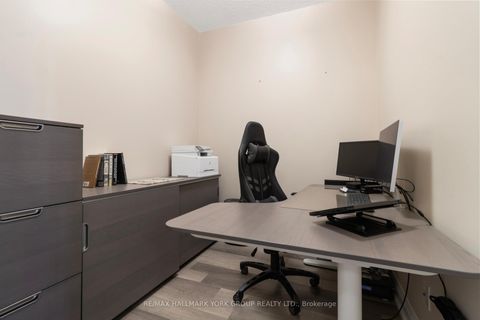 Photo 8 at 602 - 85 North Park Road, Beverley Glen, Vaughan