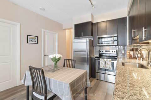 Photo 11 at 602 - 85 North Park Road, Beverley Glen, Vaughan