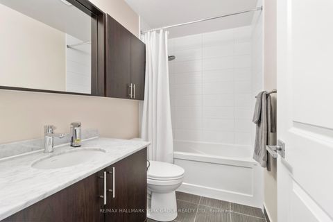 Photo 13 at 602 - 85 North Park Road, Beverley Glen, Vaughan