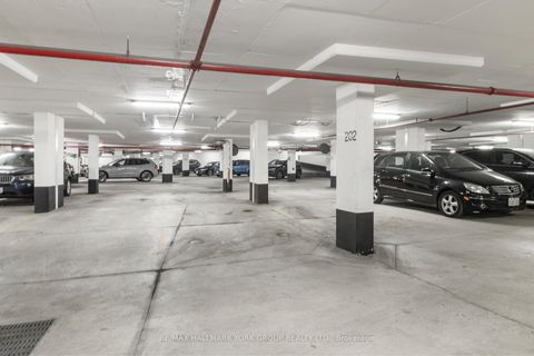 Photo 17 at 602 - 85 North Park Road, Beverley Glen, Vaughan