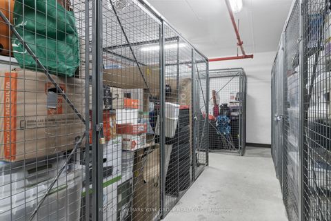 Photo 19 at 602 - 85 North Park Road, Beverley Glen, Vaughan