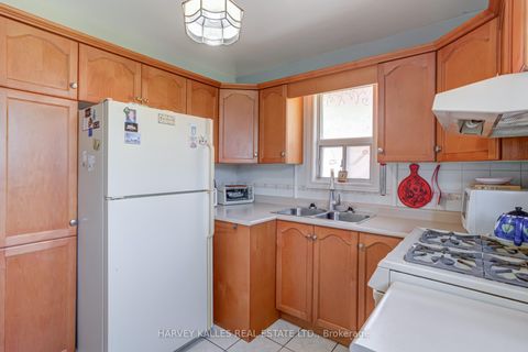Photo 6 at 82 Cork Avenue, Glen Park, Toronto