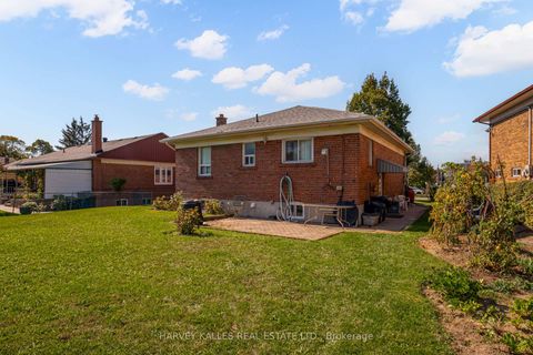Photo 21 at 82 Cork Avenue, Glen Park, Toronto