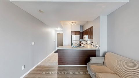Photo 9 at 3006 - 219 Fort York Boulevard, Niagara, Toronto
