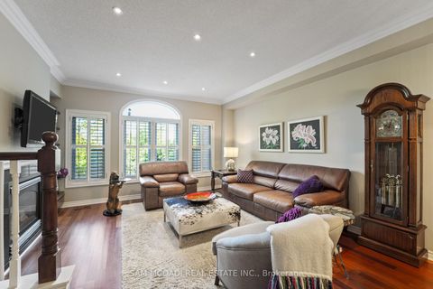 Photo 10 at 1 - 195 Grand Avenue, Queensway, Toronto Photo 10 at 1 - 195 Grand Avenue, Queensway, Toronto