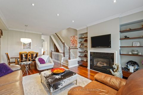 Photo 12 at 1 - 195 Grand Avenue, Queensway, Toronto