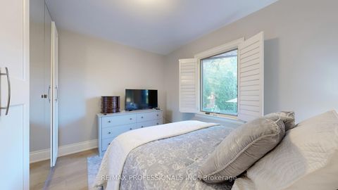 Photo 16 at 84 North Heights Road, Rosethorn, Toronto