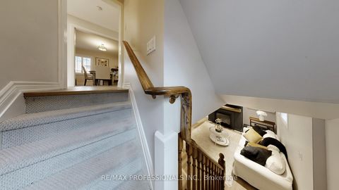 Photo 21 at 84 North Heights Road, Rosethorn, Toronto