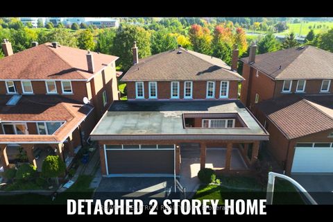 Photo 15 at 15 Morbank Drive, Steeles, Toronto