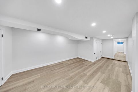 Photo 24 at 28 Huddleston Court, Birchmount, Toronto