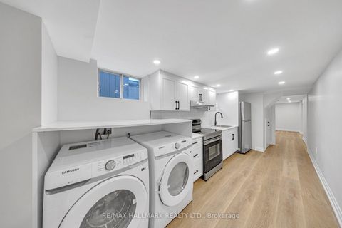 Photo 30 at 28 Huddleston Court, Birchmount, Toronto