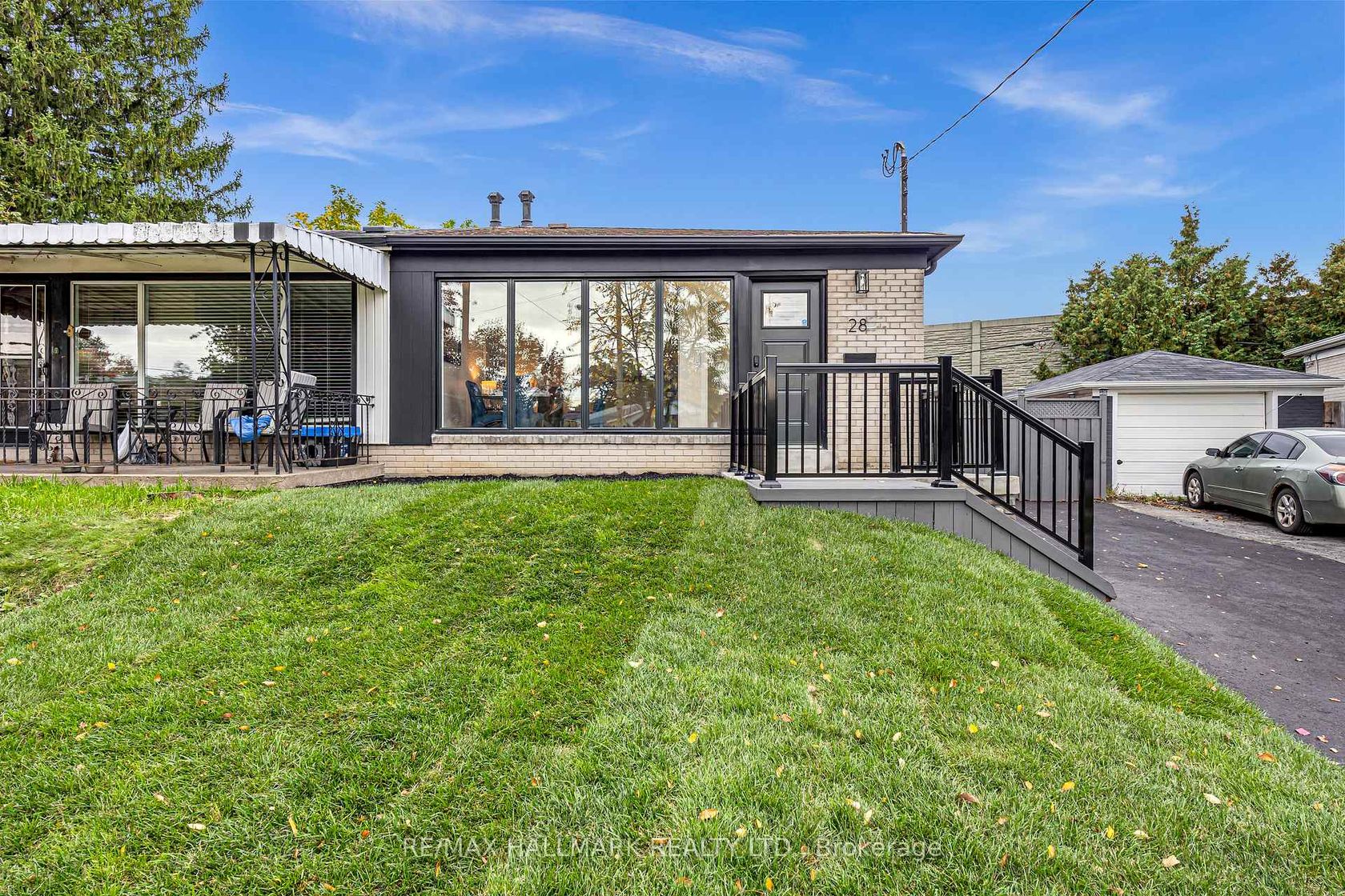 28 Huddleston Court, Birchmount, Toronto 