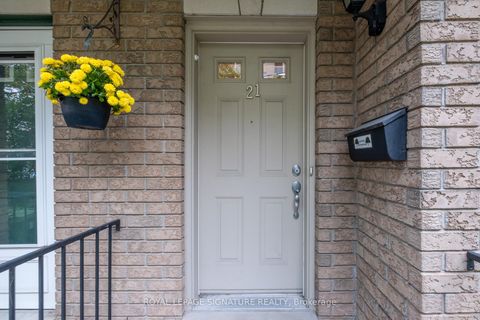 Photo 2 at 21 Trent Avenue, Danforth, Toronto
