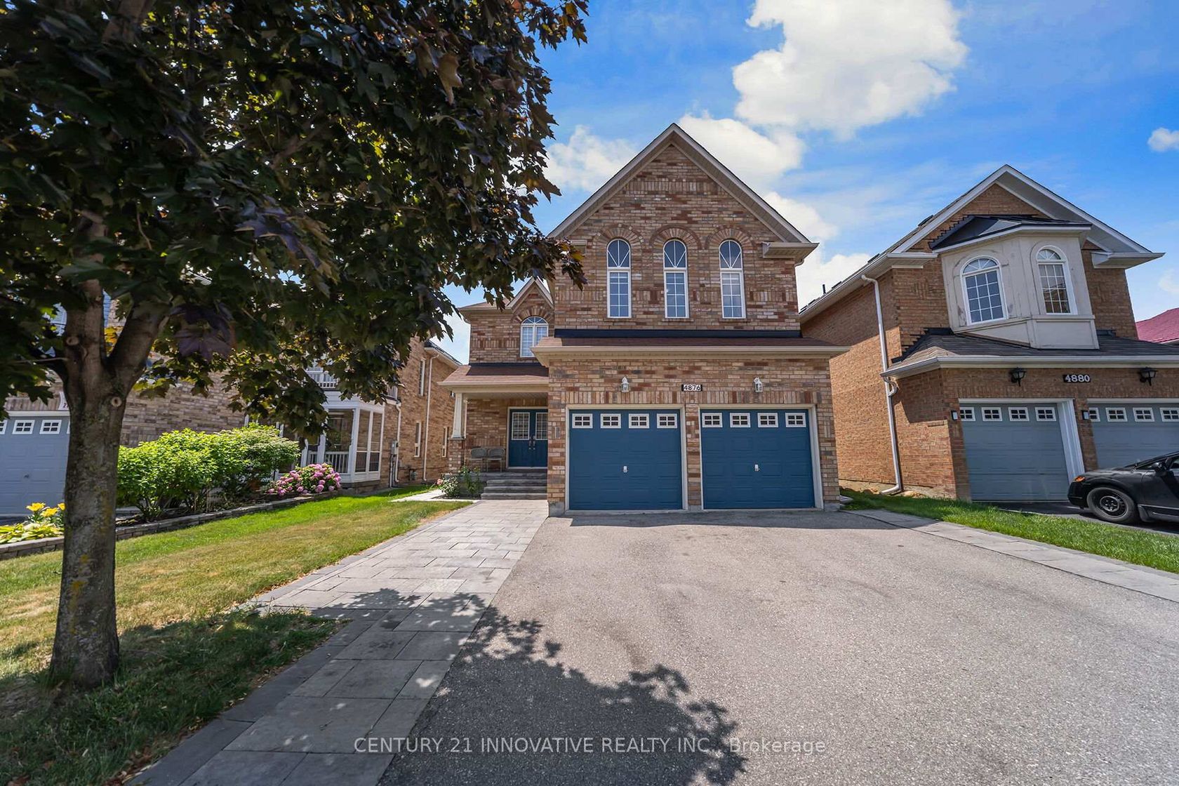 4876 Potomac Court, Hurontario, Mississauga 