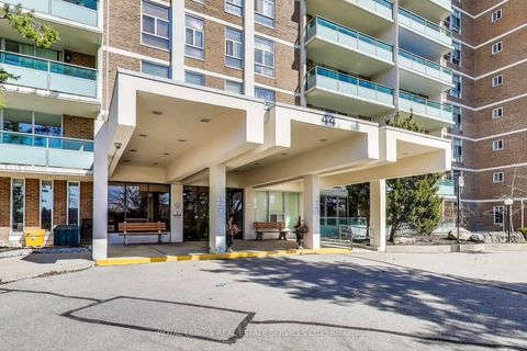 Photo 4 at 1008 - 44 Longbourne Drive, Richview, Toronto
