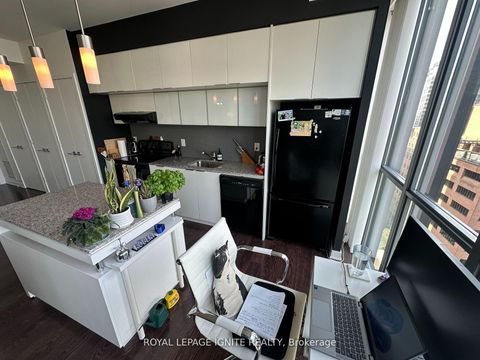 Photo 33 at 1809 - 110 Charles Street E, Yonge Corridor, Toronto Photo 33 at 1809 - 110 Charles Street E, Yonge Corridor, Toronto