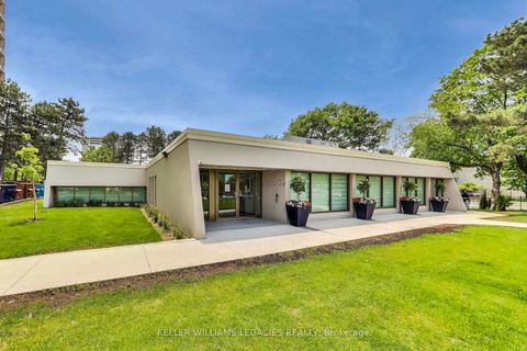 Photo 4 at 1004 - 715 Don Mills Road, Flemingdon Park, Toronto