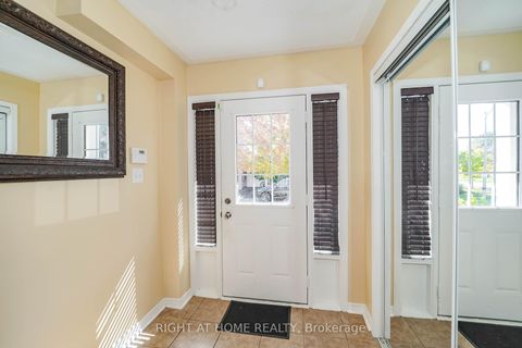 Photo 4 at 48 Curran Hall Crescent, Morningside, Toronto