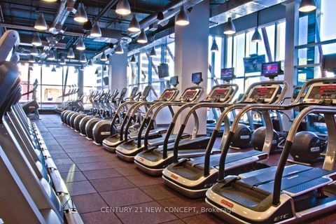 Photo 2 at 6109 - 388 Yonge Street, Bay Street Corridor, Toronto