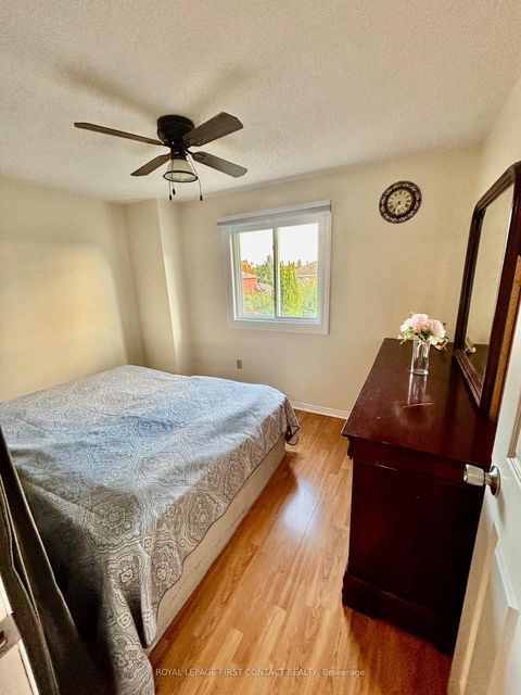Photo 16 at 43 Delaney Crescent, Northwest, Barrie