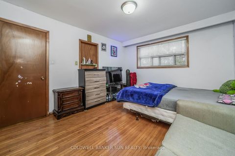 Photo 21 at 69 Songwood Drive, Humbermede, Toronto