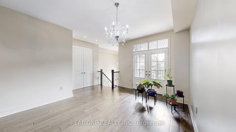 Photo 6 at 193 Cranbrook Crescent, Kleinburg, Vaughan