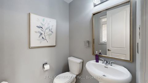 Photo 35 at 193 Cranbrook Crescent, Kleinburg, Vaughan