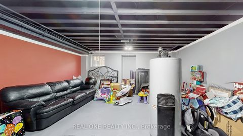 Photo 37 at 193 Cranbrook Crescent, Kleinburg, Vaughan