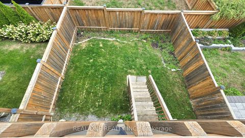 Photo 42 at 193 Cranbrook Crescent, Kleinburg, Vaughan