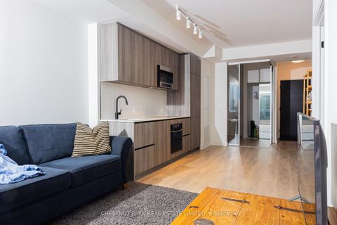Photo 6 at 1807 - 117 Broadway Avenue, Mount Pleasant West, Toronto