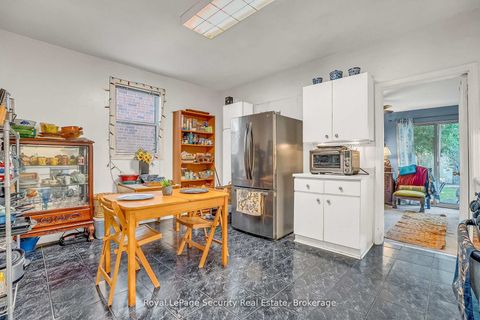 Photo 13 at 14 Morland Road, Bloor West Village, Toronto