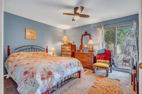 Photo 18 at 14 Morland Road, Bloor West Village, Toronto