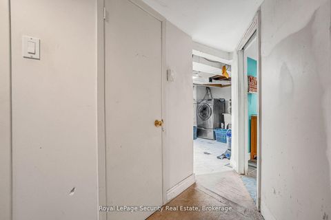 Photo 25 at 14 Morland Road, Bloor West Village, Toronto