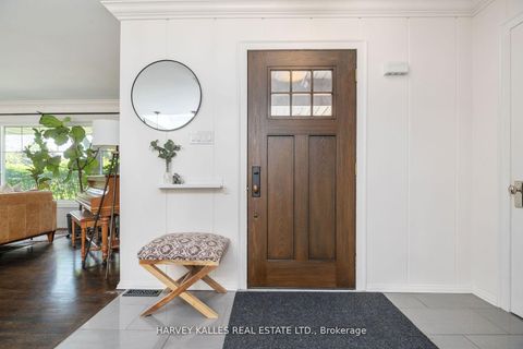 Photo 3 at 226 Napier Street, Codrington, Barrie