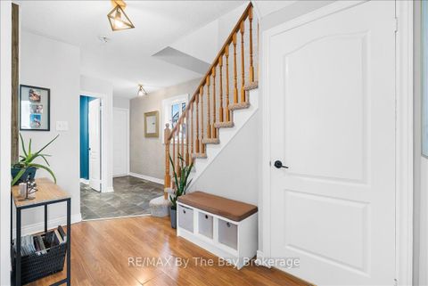 Photo 4 at 92 Brucker Road, Holly, Barrie