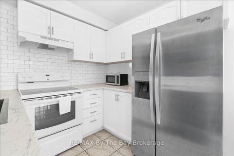 Photo 14 at 92 Brucker Road, Holly, Barrie Photo 14 at 92 Brucker Road, Holly, Barrie