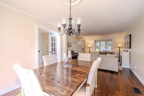 Photo 4 at 136 Oren Boulevard, Sunnidale, Barrie Photo 4 at 136 Oren Boulevard, Sunnidale, Barrie