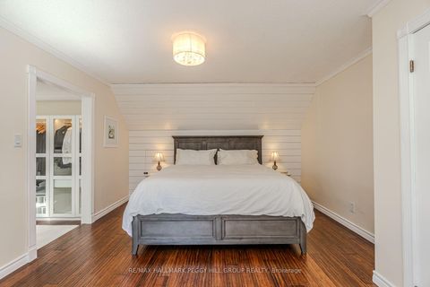Photo 8 at 136 Oren Boulevard, Sunnidale, Barrie