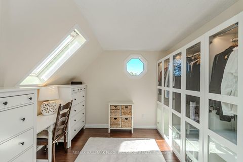 Photo 11 at 136 Oren Boulevard, Sunnidale, Barrie