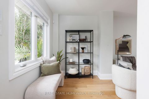 Photo 3 at 403 Scarborough Road, Danforth, Toronto