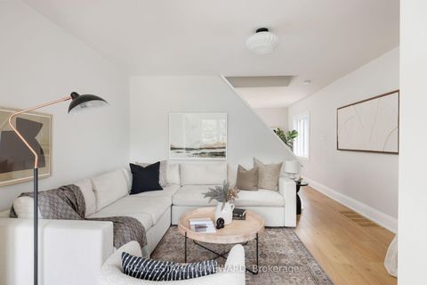 Photo 4 at 403 Scarborough Road, Danforth, Toronto