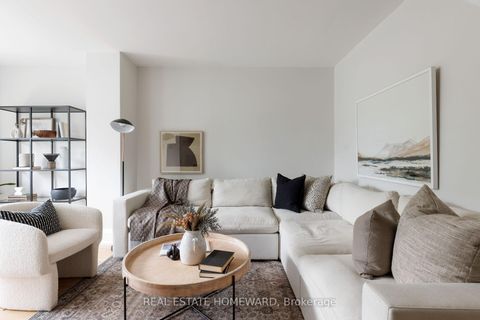 Photo 6 at 403 Scarborough Road, Danforth, Toronto