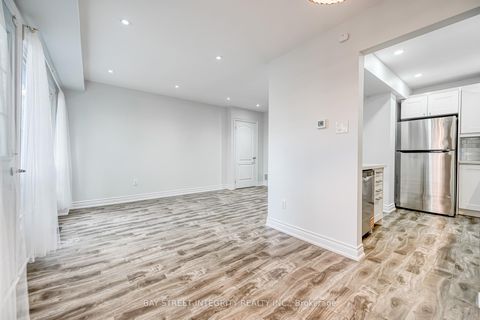 Photo 8 at 72 Elsa Vine Way, Bayview Village, Toronto