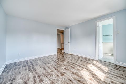 Photo 21 at 72 Elsa Vine Way, Bayview Village, Toronto