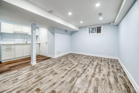 Photo 27 at 72 Elsa Vine Way, Bayview Village, Toronto