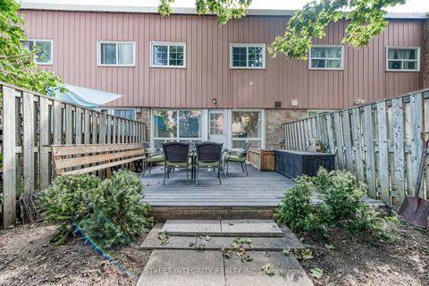 Photo 33 at 72 Elsa Vine Way, Bayview Village, Toronto
